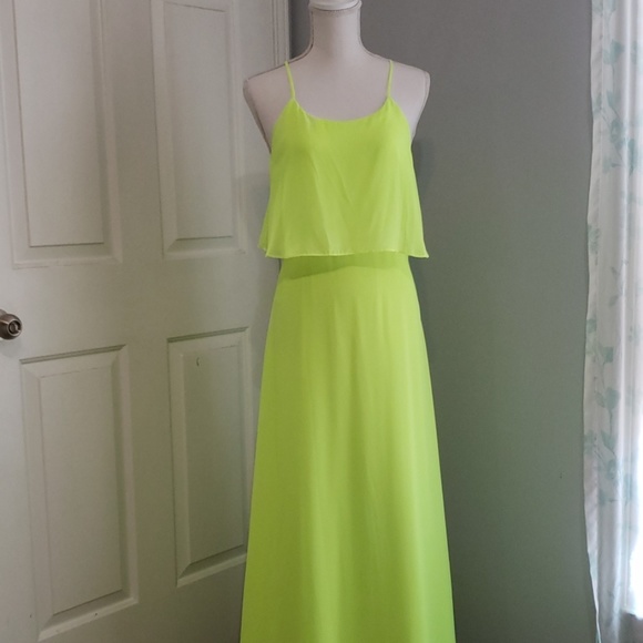 Gianni Bini Dresses & Skirts - NWOT Gianni Bini NEON green dress sz 8